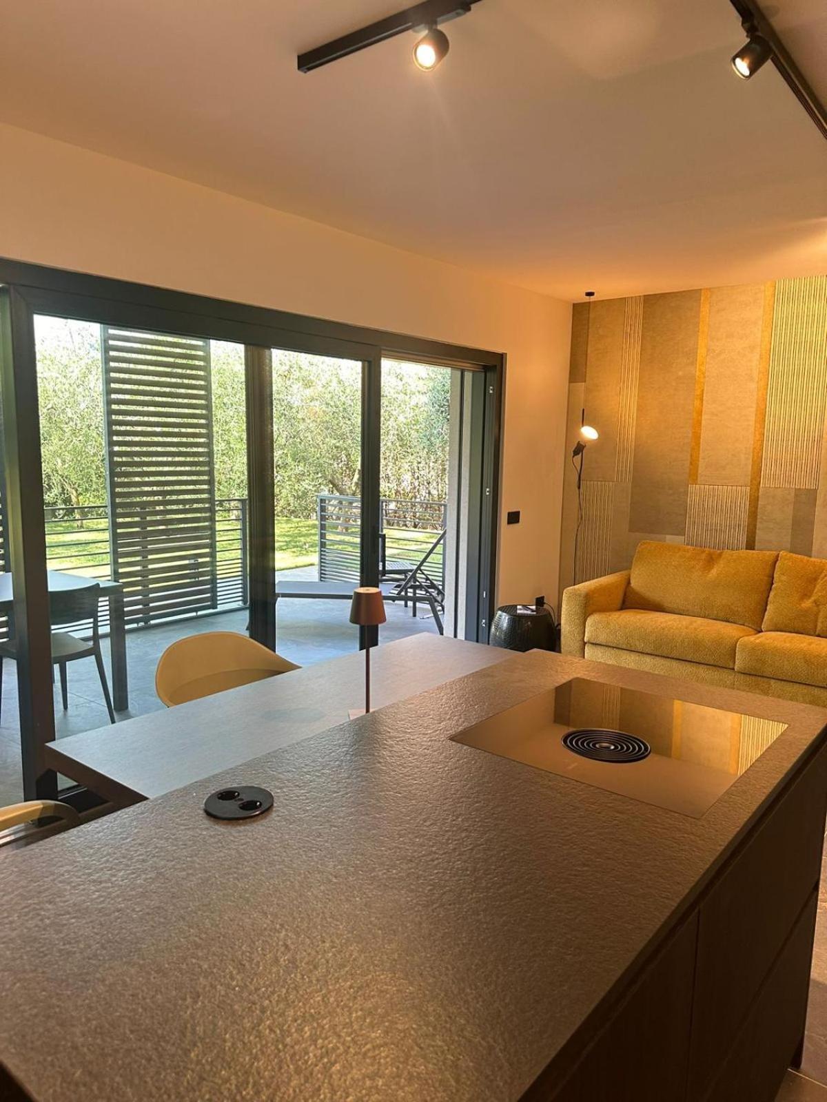 Casa 32 Loft - Garda Lake Torbole Sul Garda Екстериор снимка
